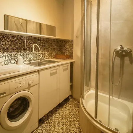 Mieszkanie W Centrum Warszawy Ulica Sienna Varsovia